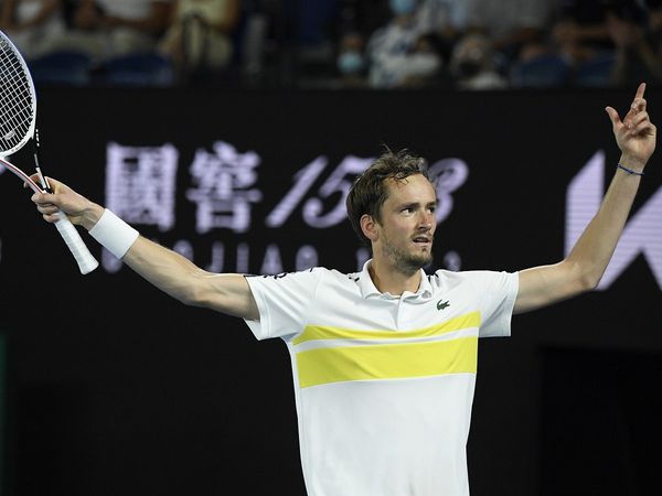Daniil Medvedev cruise into Australian Open 2021 Final