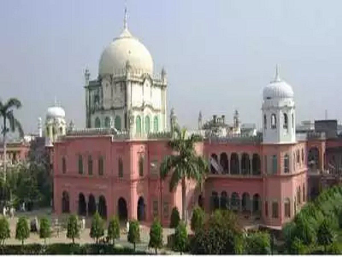 बच्चों के खिलाफ दारुल उलूम देवबंद का फतवा, वेबसाइट बंद करने के आदेश के पहले विवादित फतवे को हटाया गया