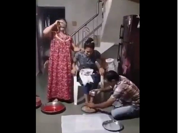 Parents Washed Daughter Feet With Milk And Water And Drink it Watch Viral Video
