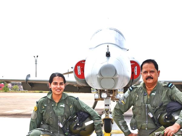 Daughter fighter pilot flew together