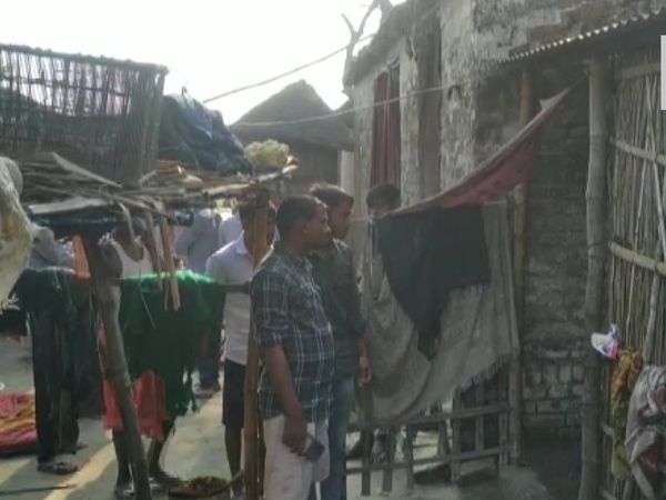 Father killed his daughter by slitting her throat at Gopalganj in Bihar
