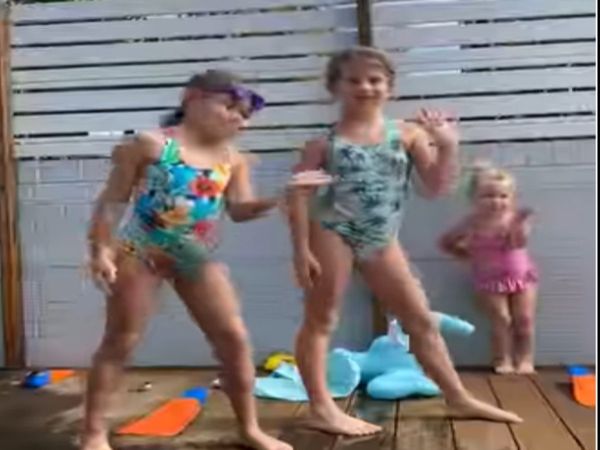 cricketer David Warner daughter groves to Rashmika Mandannas Pushpa song Saami Saami Video Goes Viral