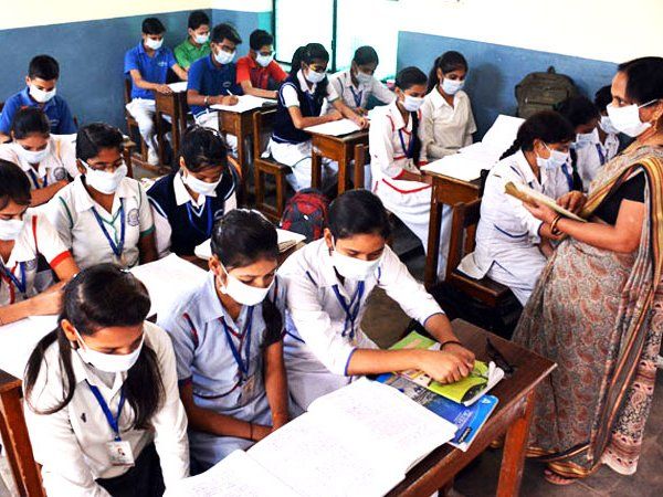 Delhi Private School Fee