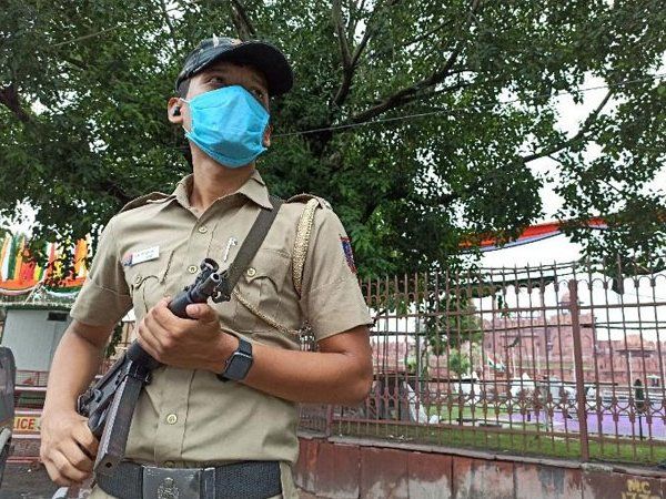 Delhi security alert 