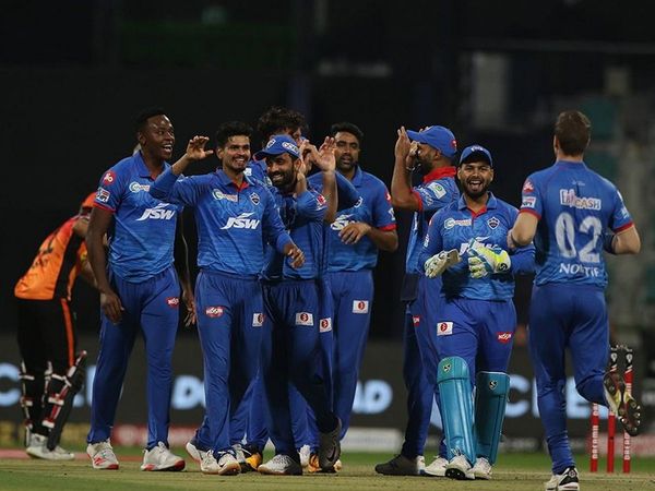 Delhi Capitals vs Sunrisers Hyderabad Match Updates