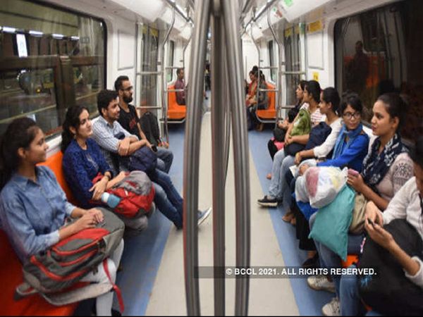 Delhi Metro Facilities