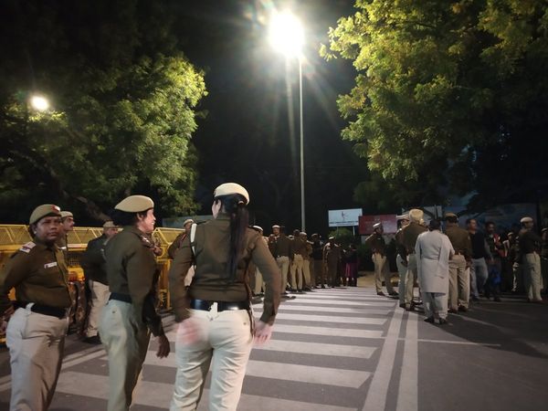 Protest at CM Arvind Kejriwal