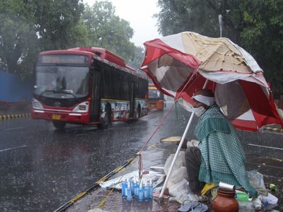 As cyclone ‘Tauktae’ causes, Incessant rain brings Delhi's day temperature to 70-year low As cyclone ‘Tauktae’ causes, Incessant rain brings Delhi's day temperature to 70-year low