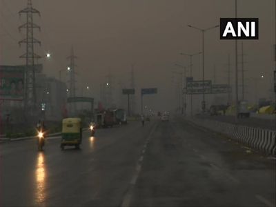 Delhi witnesses a change in weather, Light Rain, Thundershowers in NCR Delhi witnesses a change in weather, Light Rain, Thundershowers in NCR
