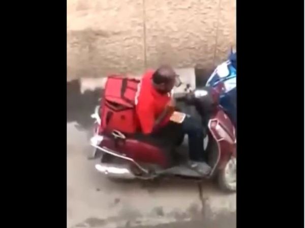 viral video Food Delivery boy shocking viral video in hindi