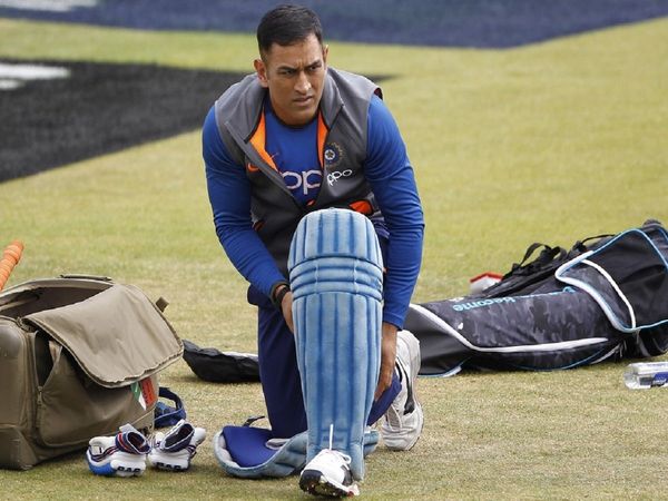 Mahendra Singh Dhoni