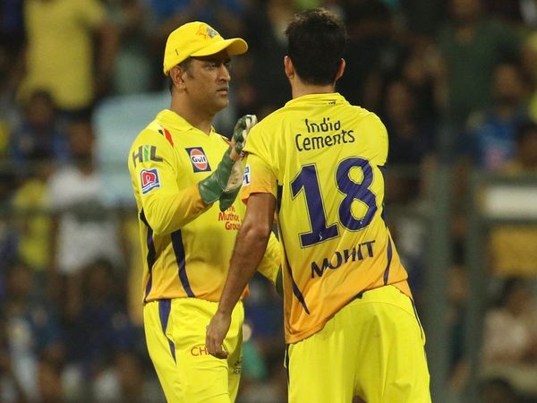 MS Dhoni Mohit Sharma