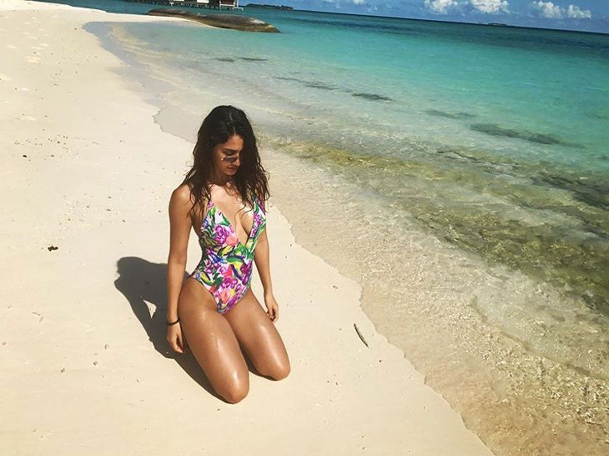 Disha Patani Flaunts Her Curvy Bikini Body In Throwback Monokini ...