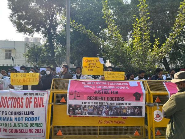 Resident doctors go on strike in front of Health Ministry, over delay in NEET-PG counselling