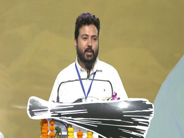 ED confiscated the phone of AAP MLA Durgesh Pathak investigation is on in the Delhi liquor scam