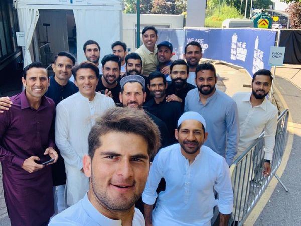 Pakistan cricket team celebrating Eid in England