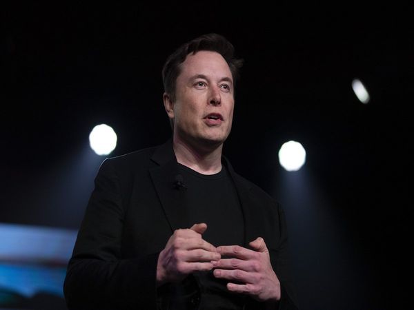 Elon Musk Tweet: Tesla merchandise buyable using dogecoin