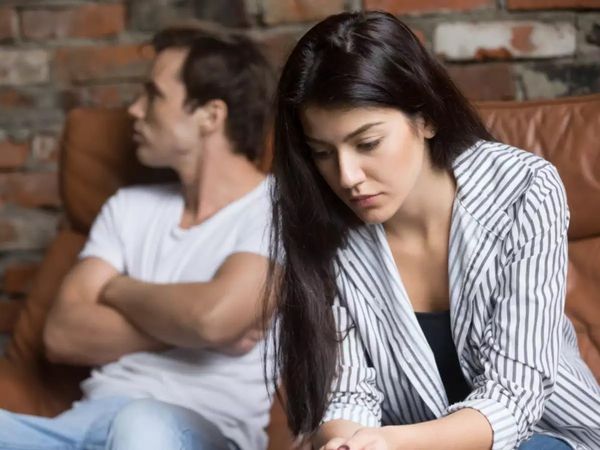 Emotional Cheating Sign