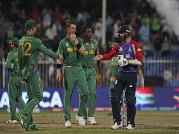 England-vs-South-Africa-T20WC