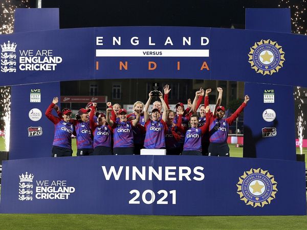 England women win T20I series against India