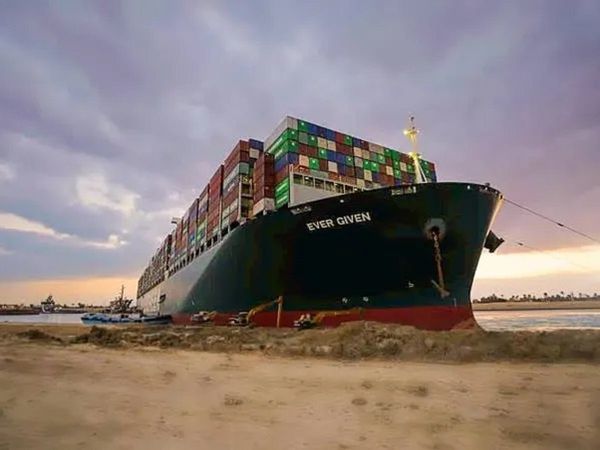 container ship