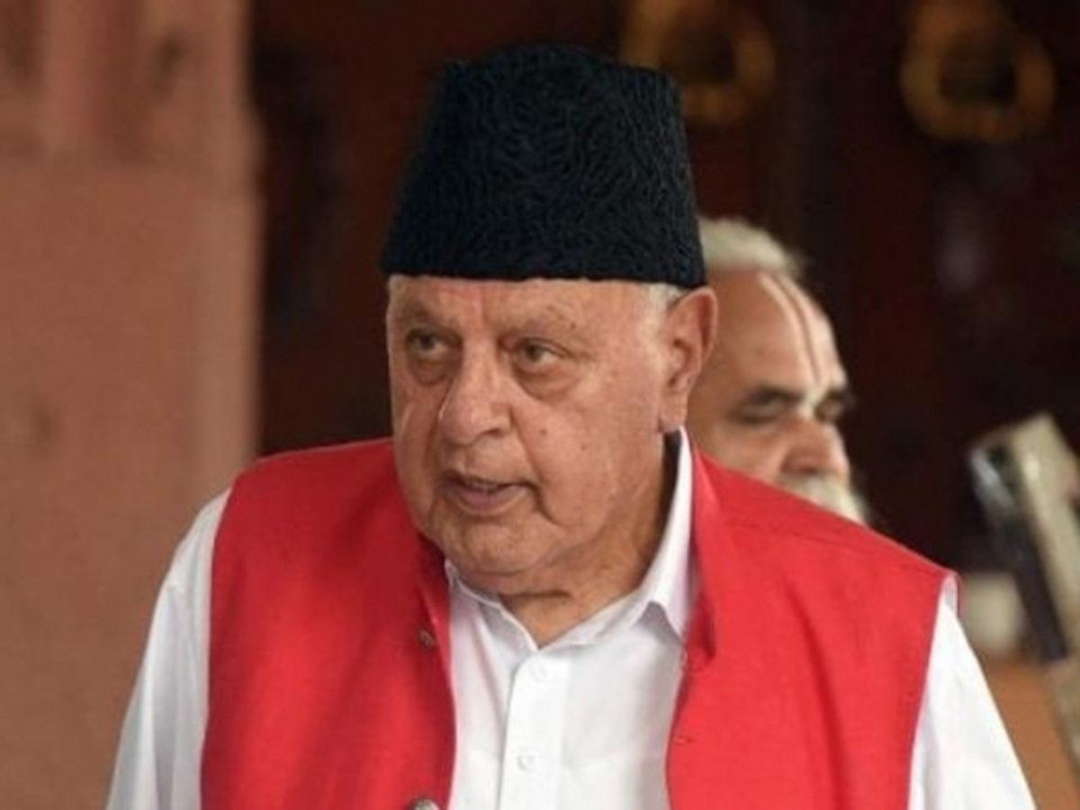 JKCA Scam : ED के सामने पेश हुए फारूक अब्दुल्ला, उमर बोले-'यह बदले की कार्रवाई'