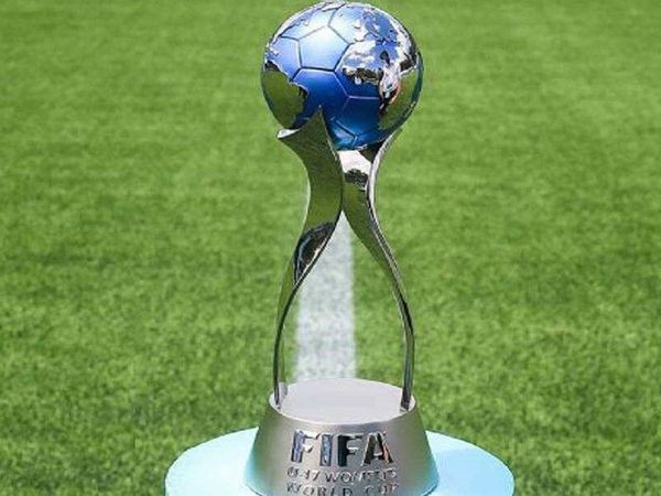 FIFA-U17-Womens-wc-trophy