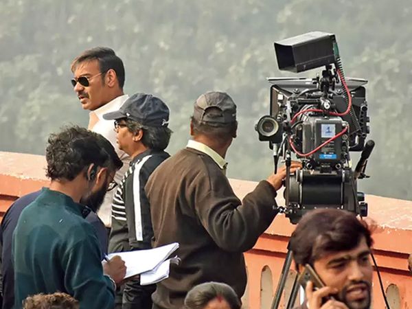Proceedings for making film city fast Greater Noida and Yamuna Authority sent land proposal