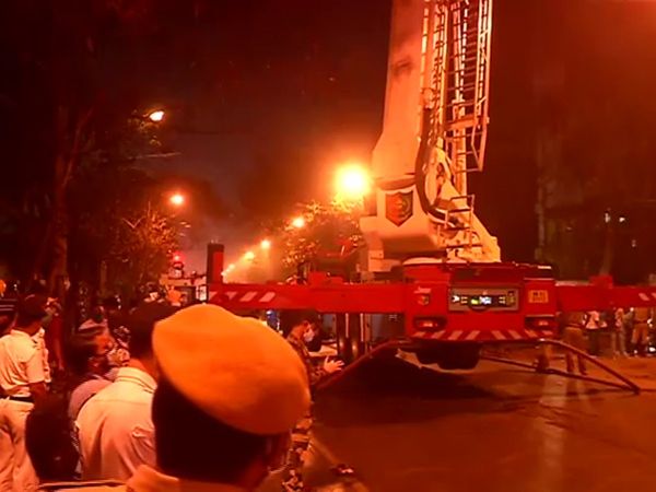 Kolkata Fire: 9 die dousing Railways building fire, PM Modi, Mamata announce ex gratia