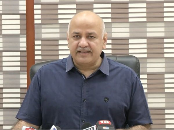 Delhi Excise Policy case: CBI registers FIR against Manish Sisodia in liquor scam case