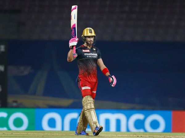 Faf-Du-plessis-Fifty