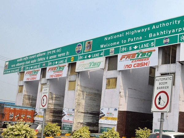 People using tricks to avoid expensive toll tax through Fastag, officials are also shocked