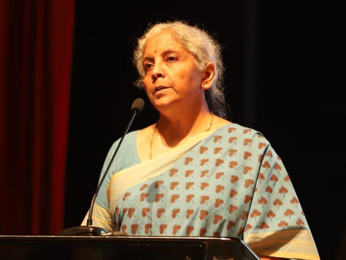 GDP वृद्धि दर चालू वित्त वर्ष में 7.4% रहेगी, निर्मला सीतारमण बोलीं- अगले साल भी बरकरार रहेगी ये रफ्तार