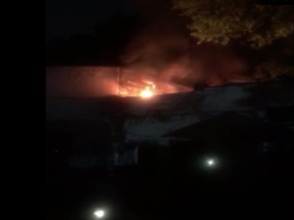 Fire broke out in Congress office in Delhi