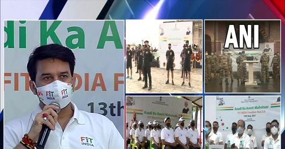 Delhi: Sports Minister Anurag Thakur inaugurated Fit India Freedom Run 2.0.  Fit India Freedom Run 2.0 launched by Union Minister Anurag Thakur today in New Delhi