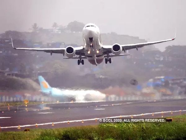 Drunk passenger creates ruckus mid-air, flight forced to make emergency landing in Mumbai