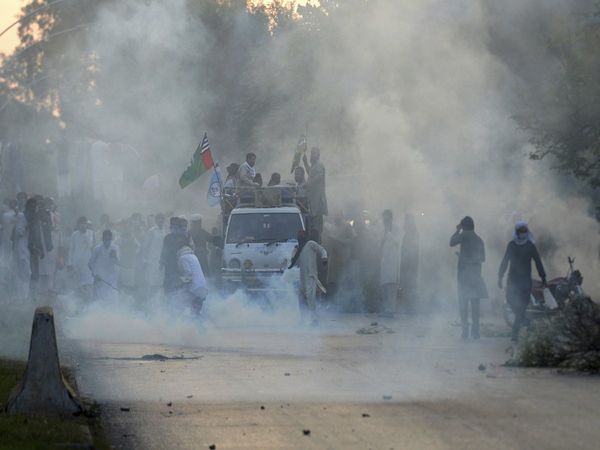 Anti-France protests draw tens of thousands across Muslim world including Pakistan