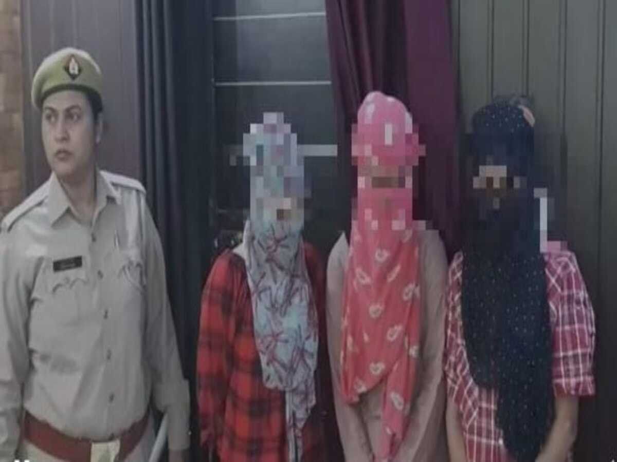 Ghaziabad Ghaziabad Crime News Police arrested for blackmailing