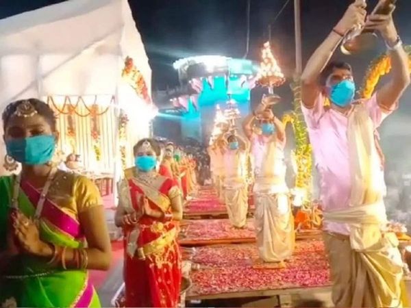 Banaras daily Maha Aarti of Maa Ganga started in its ancient form