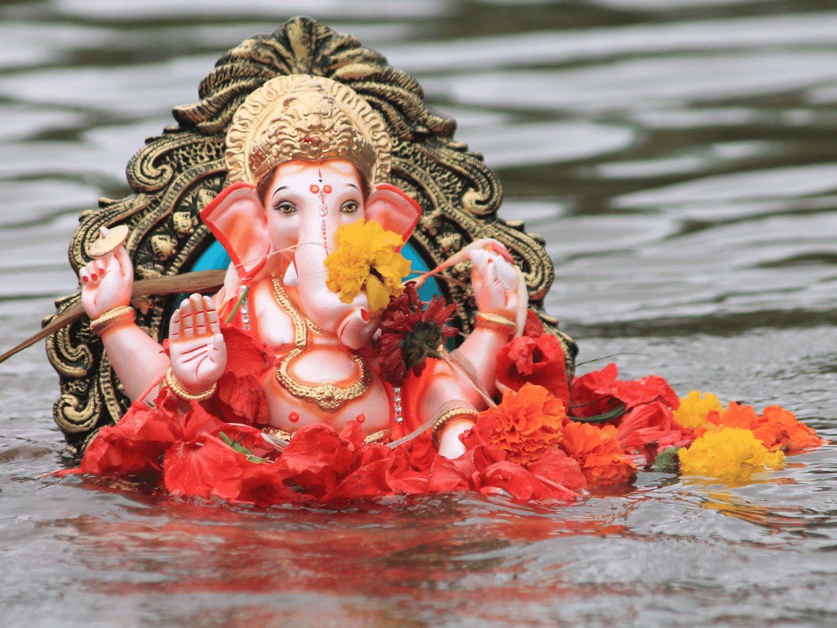 Anant Chaturdasi Ganesh Puja Mantra अनंत चतुर्दशी पर इन मंत्रों के साथ ...