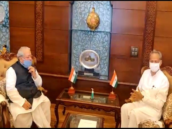 Rajasthan Chief Minister Ashok Gehlot paid a courtesy visit to Governor Kalraj Mishra at Raj Bhavan today