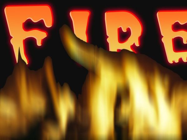 Maharashtra crime woman set ablaze in Nashik district