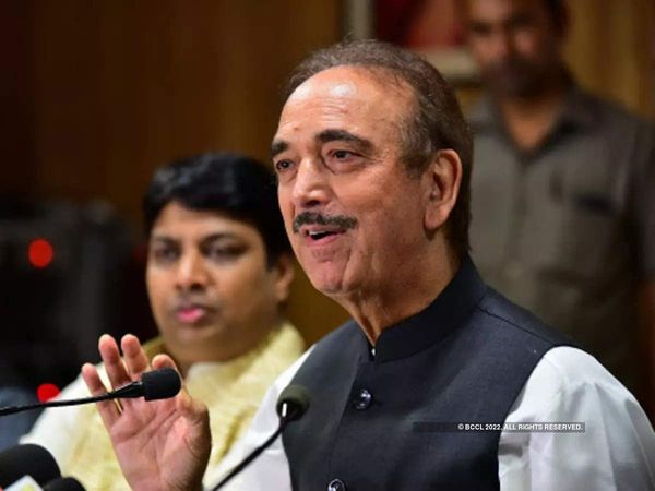 Why Gulam Nabi Azad Resigned