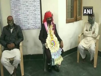 Uttarakhand Police arrested 8 people including a Muslim cleric & a groom, as they violated Lockdown Uttarakhand Police arrested 8 people including a Muslim cleric & a groom, as they violated Lockdown