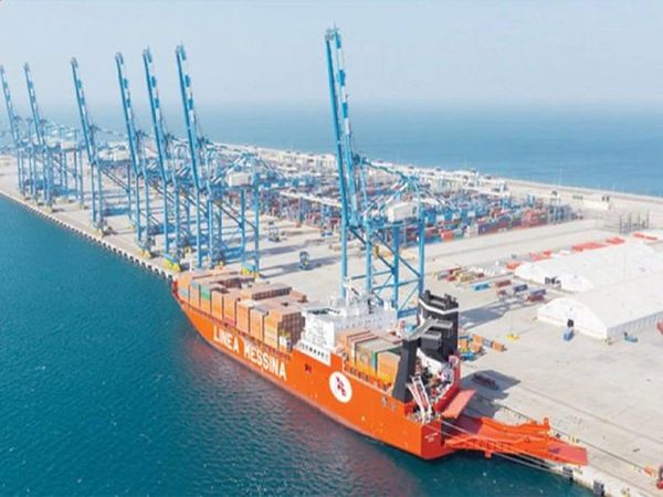 Bomb blast in Gwadar, Pakistan, 9 people including three Chinese nationals killed