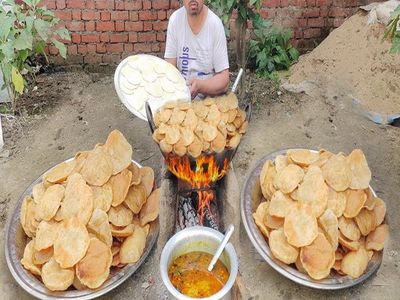 UP Panchayat polls Police brought Halwai in police station with puri vegetables in Aligarh