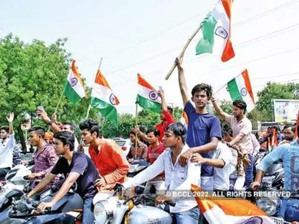 Har Ghar Tiranga Abhiyan: 10 big merits about National Flag