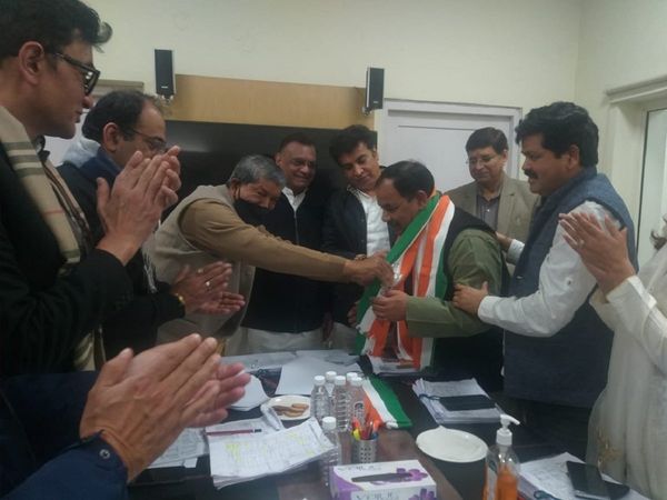 Uttarakhand Elections Expelled Uttarakhand BJP Minister Harak Singh Rawat joins Congress, today