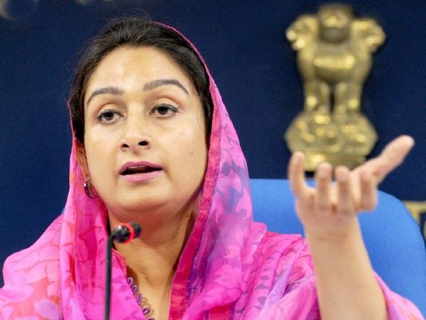 SAD leader Harsimrat Kaur Badal admitted to PGI Chandigarh after she complained of breathing difficulty