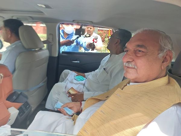 Haryana Congress New Team meets Sonia Gandhi in New Delhi, Udaybhan says whole Congress is united